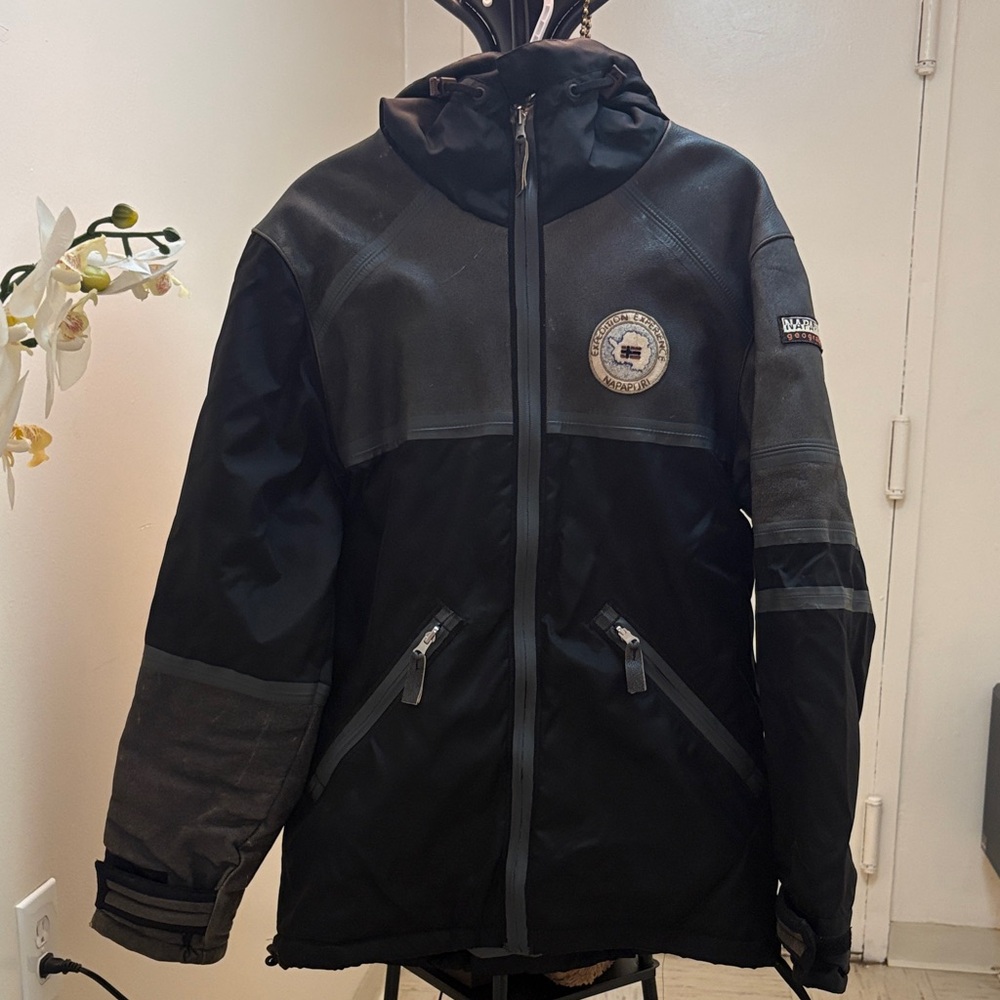 Napapijri Black and Gray Ski Jacket Size L